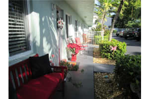 1311 NE 18th St, Fort Lauderdale, FL 33305, Sold 01/21/21