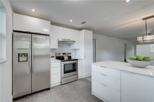 827 Meadowlark Ln, Delray Beach, FL 33445, Sold 01/25/21