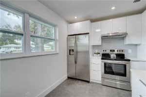 827 Meadowlark Ln, Delray Beach, FL 33445, Sold 01/25/21