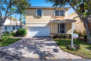 941 N 12th Terrace, Hollywood, FL 33019, Sold 05/05/21