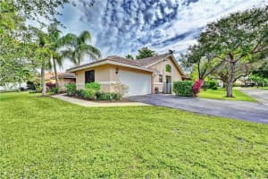 9170 NW 53rd St, Coral Springs, FL 33067, Sold 02/26/21