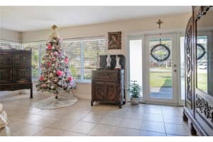 200 S 57th Ave, Hollywood, FL 33023, Sold 01/29/21