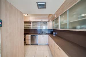 1410 S Ocean Dr #1604, Hollywood, FL 33019, Sold 04/02/21