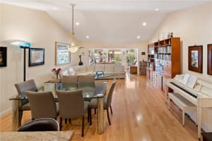 11337 SW 85th Ln, Miami, FL 33173, Sold 02/18/21