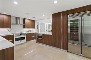 3330 NE 14th Ct, Fort Lauderdale, FL 33304, Sold 03/19/21