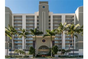 17050 N Bay Rd, Sunny Isles Beach, FL 33160, Sold 05/04/21