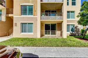 1307 Villa Cir, Delray Beach, FL 33483, Sold 02/12/21