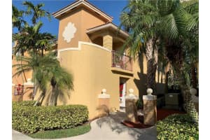 681 NW 78th Terrace, Pembroke Pines, FL 33024, Sold 04/13/21