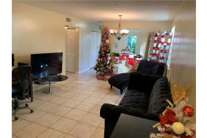 681 NW 78th Terrace, Pembroke Pines, FL 33024, Sold 04/13/21