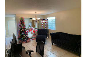 681 NW 78th Terrace, Pembroke Pines, FL 33024, Sold 04/13/21