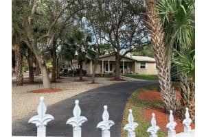 14319 SW 17th St, Davie, FL 33325, Sold 06/17/21