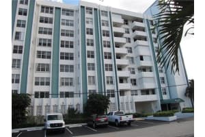 3210 SE 10th St #5b, Pompano Beach, FL 33062, Sold 05/27/21