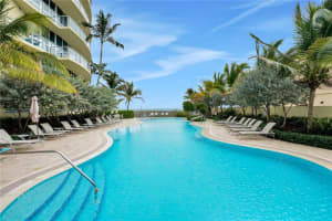1200 Holiday Dr, Fort Lauderdale, FL 33316, Sold 12/23/20