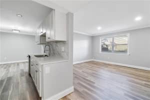 10772 La Placida Dr, Coral Springs, FL 33065, Sold 04/05/21