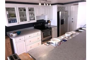 100 Golden Isles Dr PH 8, Hallandale Beach, FL 33009, Sold 03/23/21