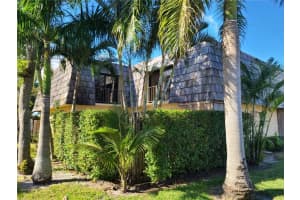 2327 Waterside Dr, Lake Worth, FL 33461, Sold 02/12/21