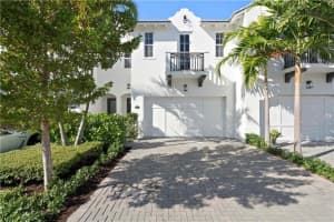 910 Hamilton Ln, Delray Beach, FL 33483, Sold 04/05/21