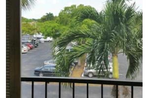 8260 SW 24th St, North Lauderdale, FL 33068, Sold 05/24/21