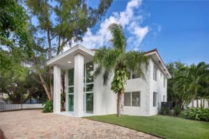 1318 W Terra Mar Dr, Pompano Beach, FL 33062, Sold 05/17/21