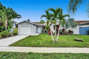 9204 NW 53rd St, Sunrise, FL 33351, Sold 02/19/21