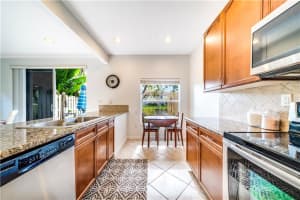 156 Lake Monterey Cir, Boynton Beach, FL 33426, Sold 03/01/21