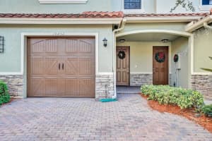 10852 NW 73rd Ct, Parkland, FL 33076, Sold 02/26/21