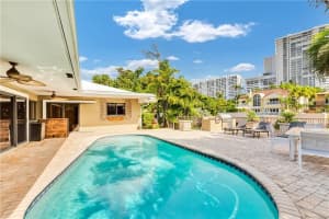 65 Castle Harbor Isle Dr, Fort Lauderdale, FL 33308, Sold 02/16/21