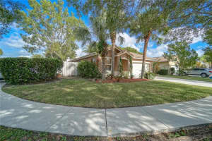 20891 NW 14th St, Pembroke Pines, FL 33029, Sold 03/10/21