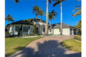 13131 SW 19 St, Davie, FL 33325, Sold 04/20/21