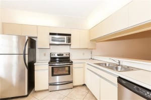 3993 Cypress Reach Ct, Pompano Beach, FL 33069, Sold 04/28/21