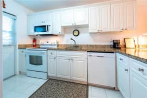 3010 NE 16th Ave, Oakland Park, FL 33334, Sold 03/15/21