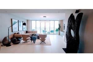 321 N Birch Rd, Fort Lauderdale, FL 33304, Sold 03/23/21