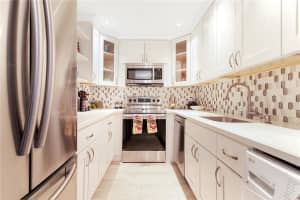 6475 Bay Club Dr, Fort Lauderdale, FL 33308, Sold 03/18/21