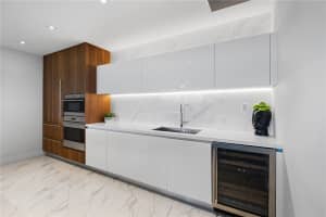 701 N Fort Lauderdale Beach Blvd, Fort Lauderdale, FL 33304, Sold 03/19/21