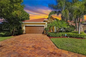 10753 Willow Oak Ct, Wellington, FL 33414, Sold 02/22/21