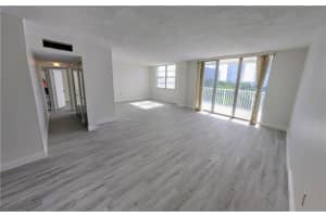 2851 NE 183rd St, Aventura, FL 33160, Sold 02/08/22