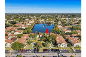 10835 NW 3rd Ct, Pembroke Pines, FL 33026, Sold 02/09/21