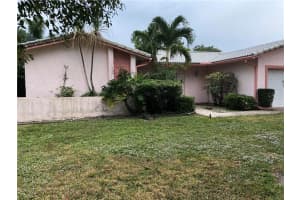 11540 NW 40th St, Coral Springs, FL 33065, Sold 04/08/21