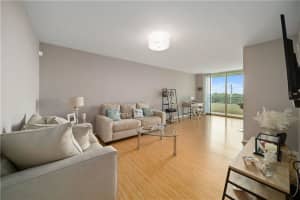 610 W Las Olas Blvd #512n, Fort Lauderdale, FL 33312, Sold 04/21/21