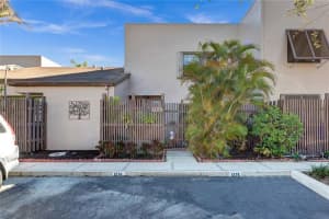 1275 NW 123rd Terrace, Pembroke Pines, FL 33026, Sold 04/08/21