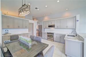 6524 NW 98th Dr, Parkland, FL 33076, Sold 03/11/21