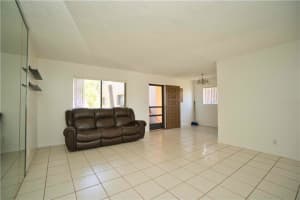 9920 NW 68th Pl, Tamarac, FL 33321, Sold 03/16/21