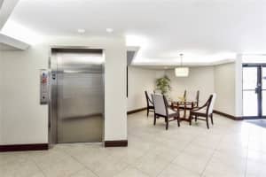 520 SE 12th St, Dania Beach, FL 33004, Sold 03/25/21