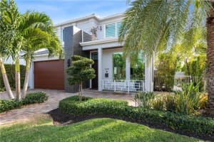 3200 NE 26th St, Fort Lauderdale, FL 33305, Sold 02/25/21