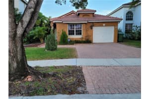 245 NW 107th Ave, Pembroke Pines, FL 33026, Sold 03/15/21