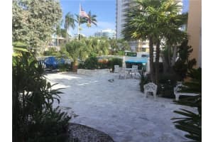 915 Intracoastal Dr, Fort Lauderdale, FL 33304, Sold 08/04/21