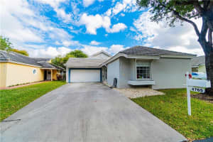 4765 NW 99th Pl, Doral, FL 33178, Sold 04/26/21