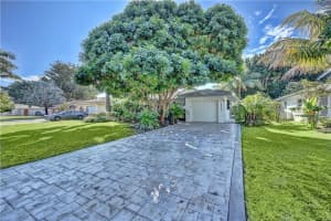 10602 NW 81st St, Tamarac, FL 33321, Sold 02/16/21