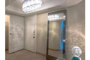 Le Laurier, 17800 N Bay Rd, Sunny Isles Beach, FL 33160, Sold 08/20/21