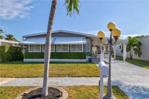 5380 NW 4th Ave, Pompano Beach, FL 33064, Sold 02/26/21